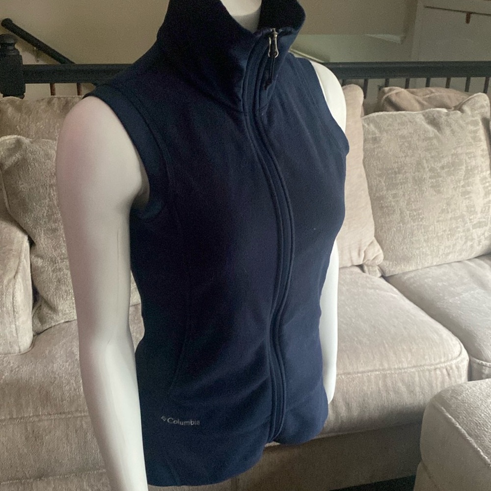 Columbia fleece vest